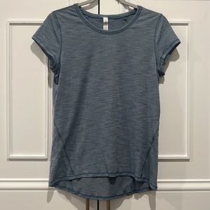 Lululemon cap sleeve top. Size 6